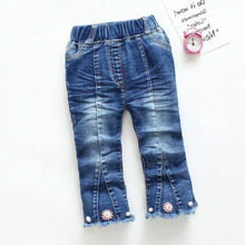 Load image into Gallery viewer, LS Celana Jeans Leticia Flower