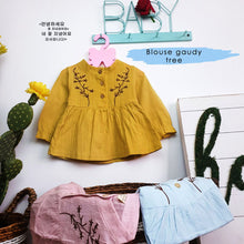 Load image into Gallery viewer, Ls Blouse Gaudy Tree