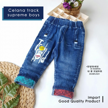 Load image into Gallery viewer, LS Celana Track Supreme Boys